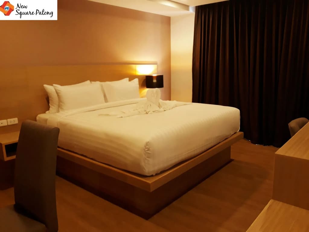 New Square Patong Hotel - photo 6