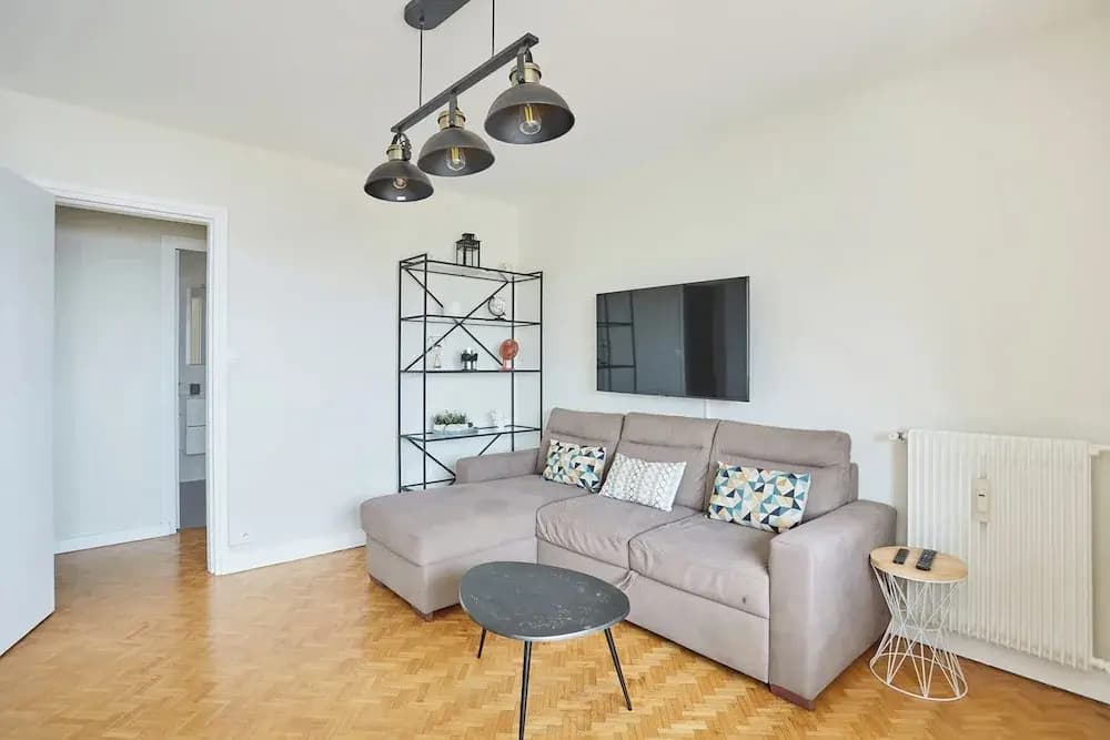 2 Bedroom Flat Centre de Paris - Eiffel Tower View - photo 10