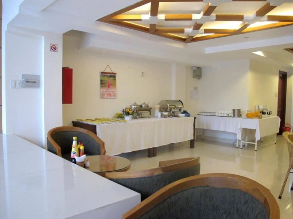 Bizu Hotel II - photo 17