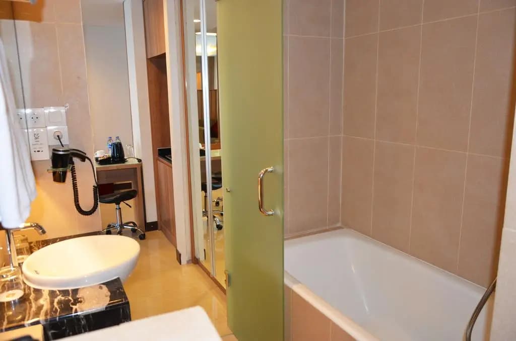 d'primahotel Mega Kuningan - photo 8