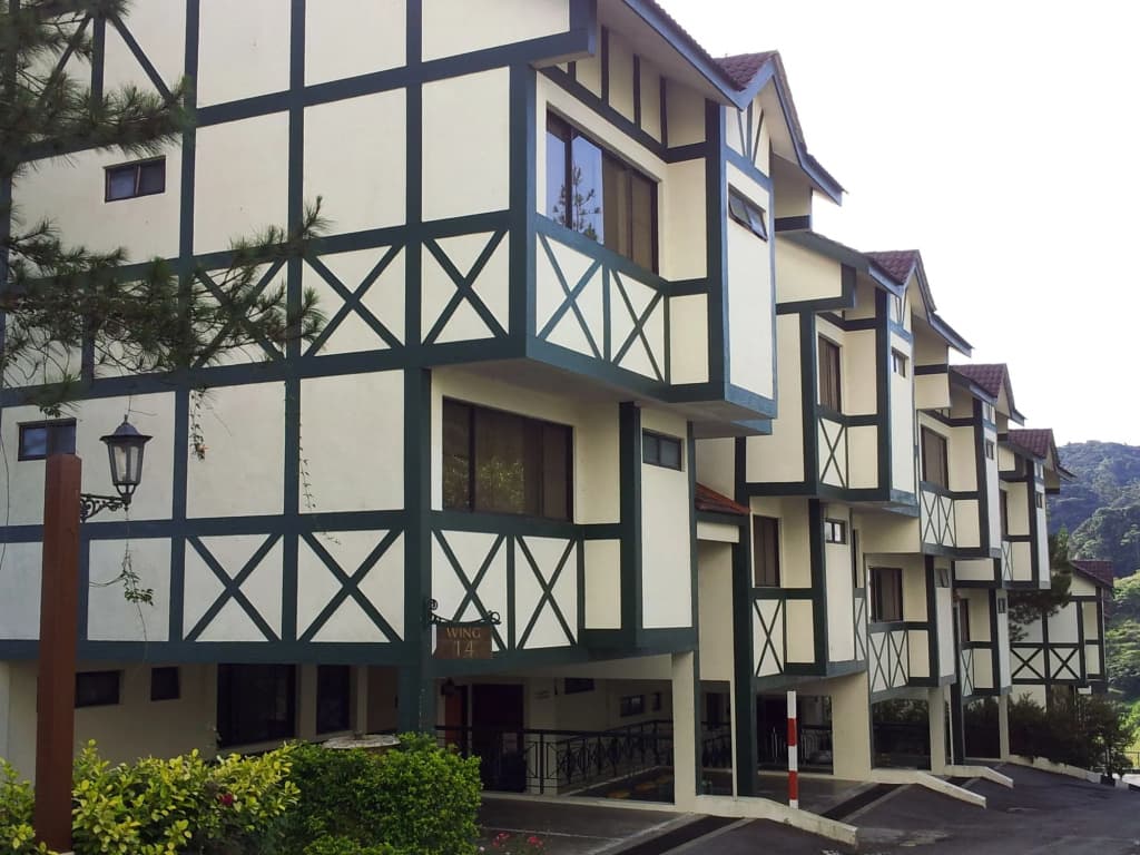 E Resort - main photo