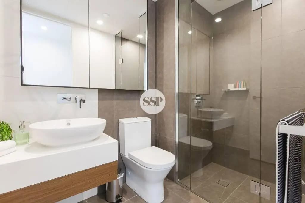 St Kilda Rd LVL4 2BDR2BATHR WIFI Albert Park - photo 7