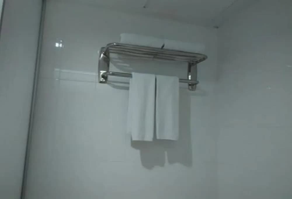 TF Riverside Hotel - photo 9
