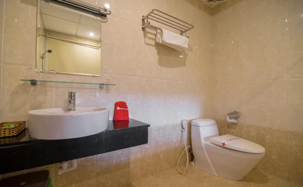 Thai Binh Hotel - photo 13