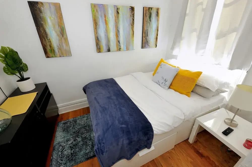 Midtown West Furnished Apartment 3BR Perfect Share - photo 7