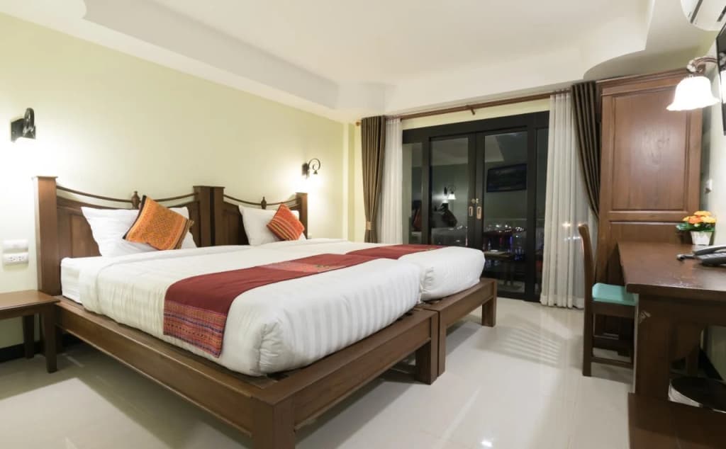 Riverside House Hotel - photo 3