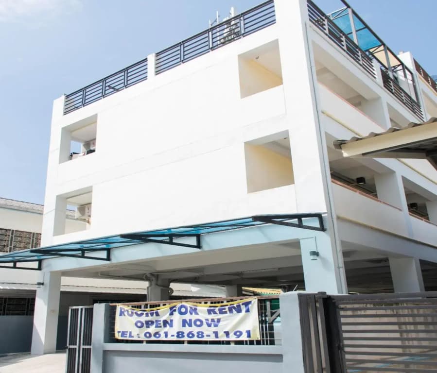 Suree Place Hostel - photo 13
