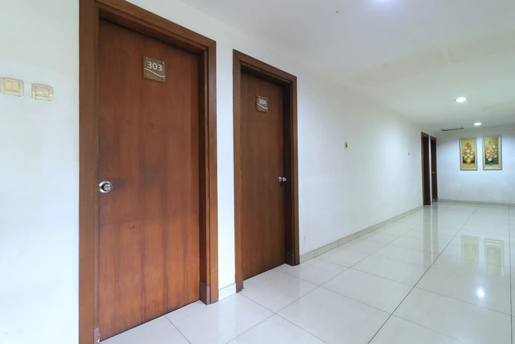 Hotel Prapancha - photo 12
