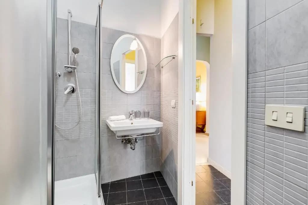 BDC - King Termini Apartment - photo 7