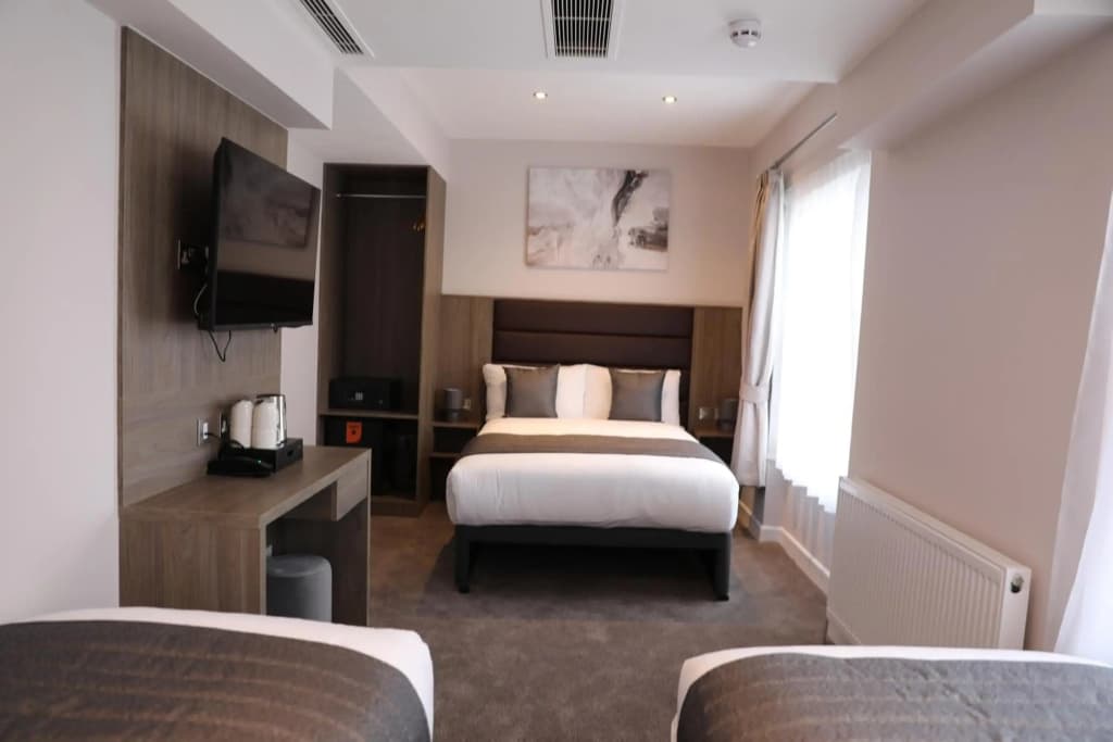 Reem Hotel - photo 6