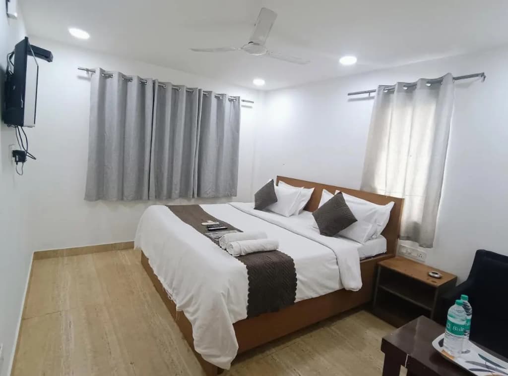 Mauryan Elite Hotel @ Devli Khanpur - photo 25