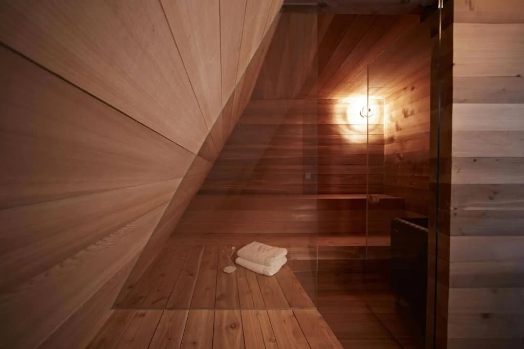 Snow hotel - photo 16