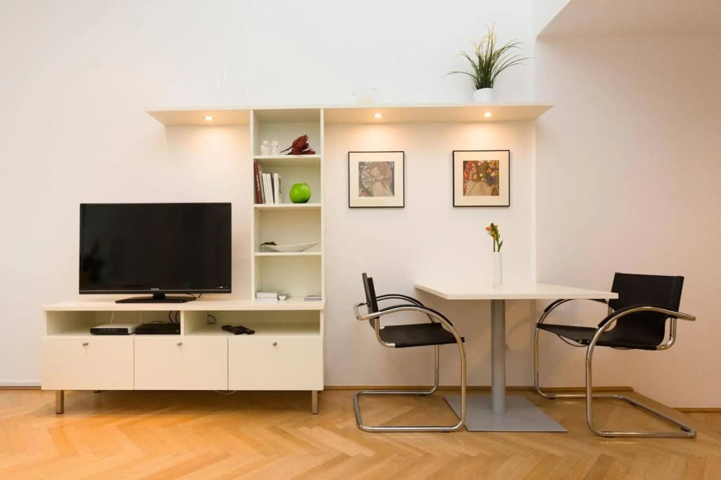 Jupiter Apartment Esslinggasse - photo 2