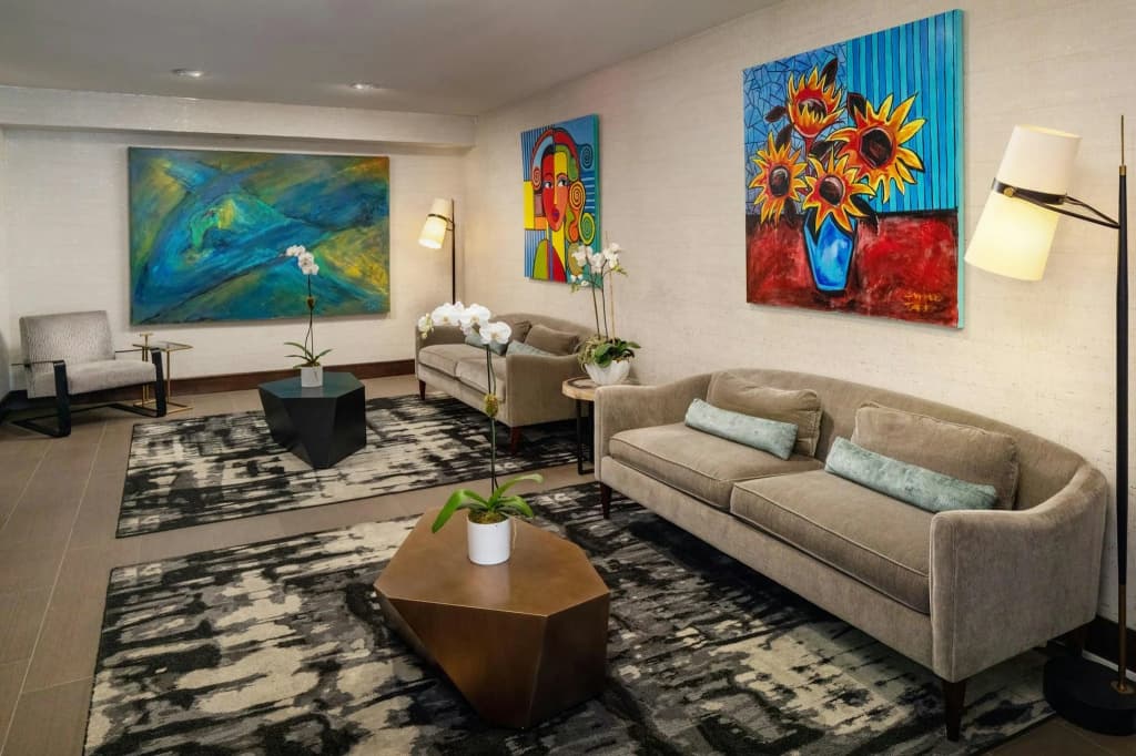 The Delaney Hotel - photo 34