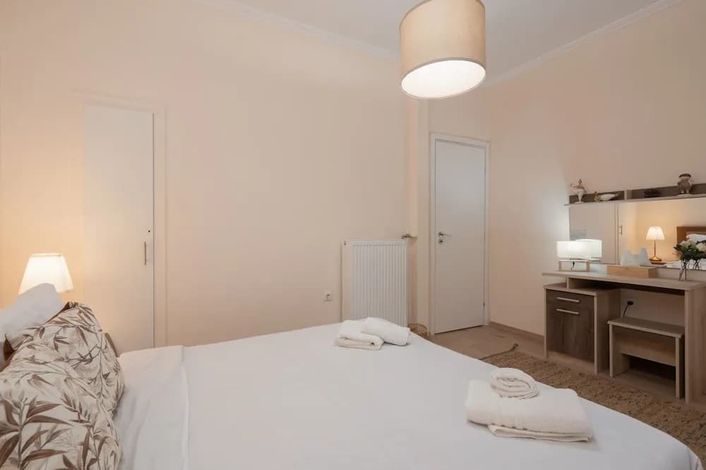 LIV - Vintage Acropolis Apartment - photo 10
