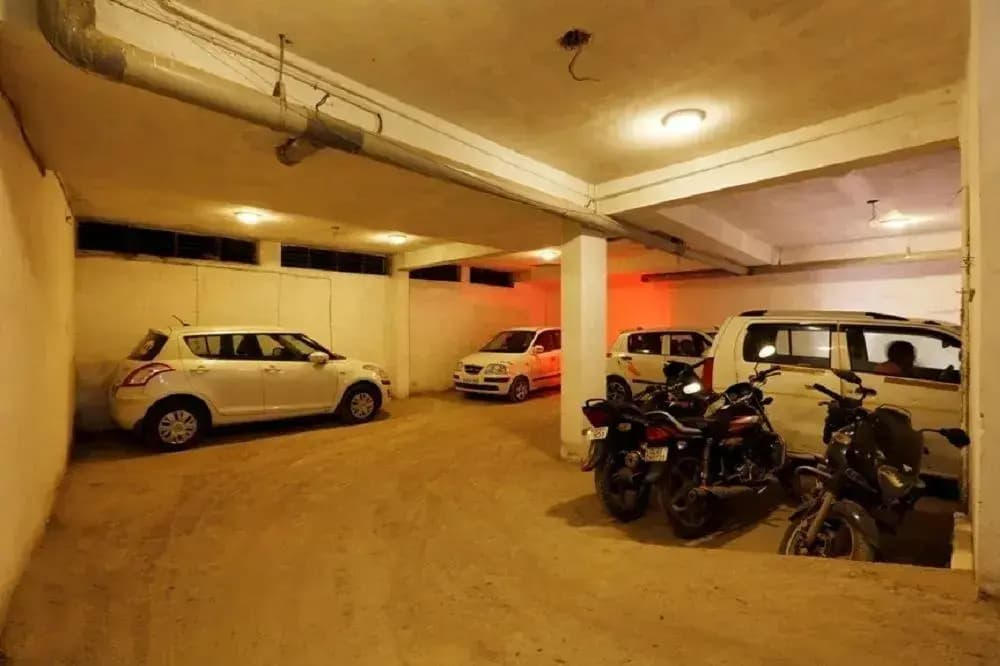 Hotel Anand Lok - photo 13
