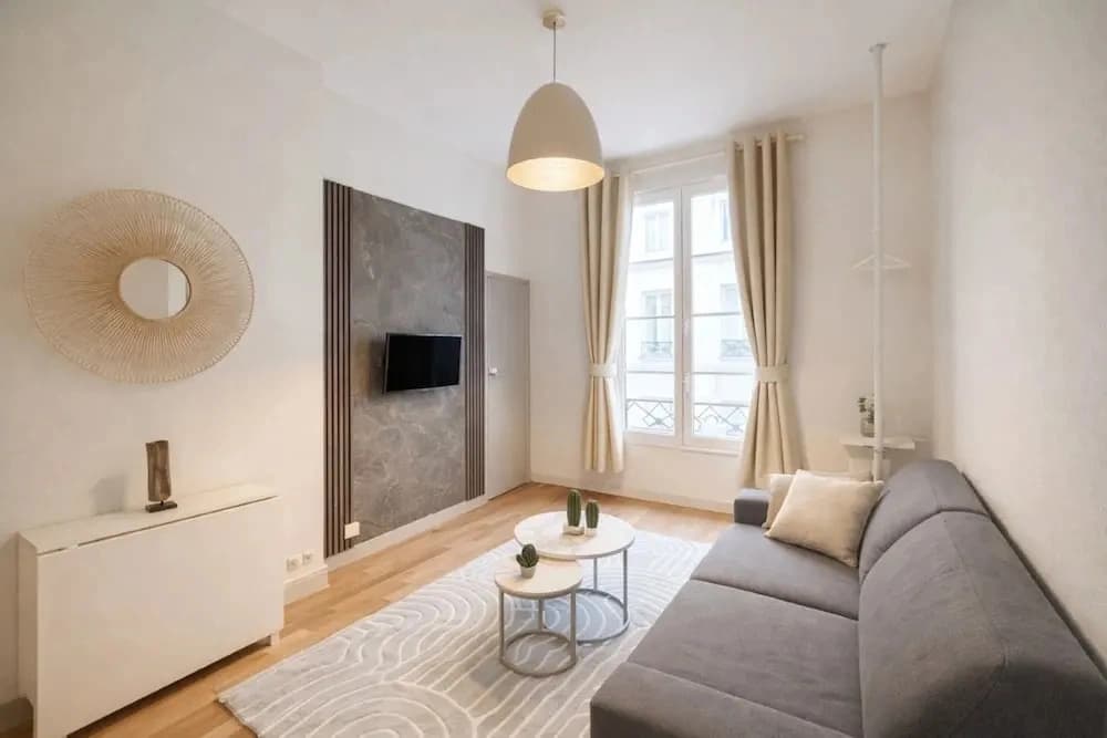 1630 Ponthieu - photo 3