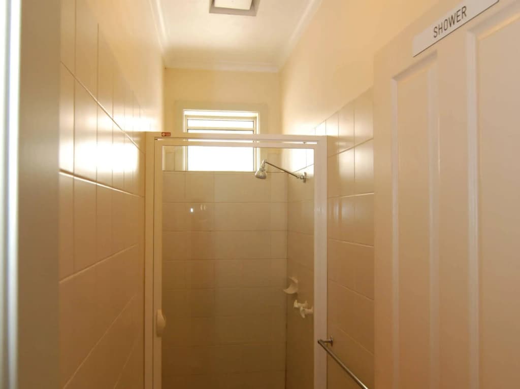Brunswick Tower Hotel - photo 7