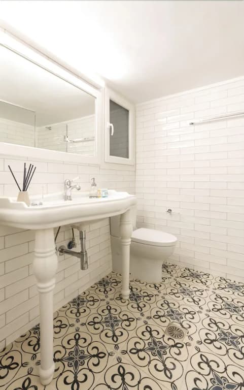Catalonia Apartment - photo 9