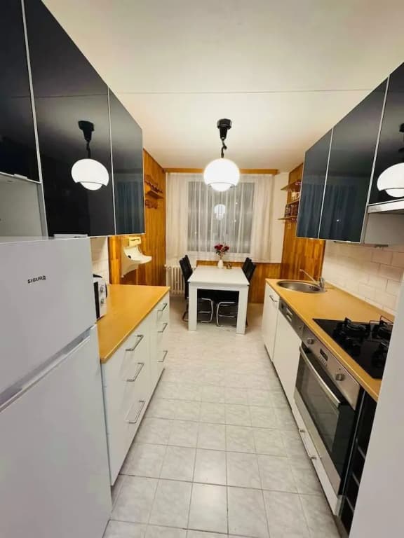 Charming Apart Near Center - photo 9