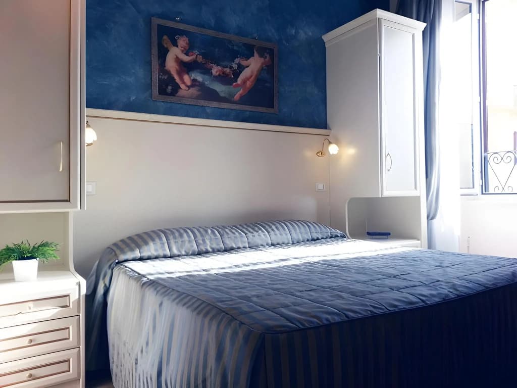 St. Peter Central Rooms B&B - photo 28