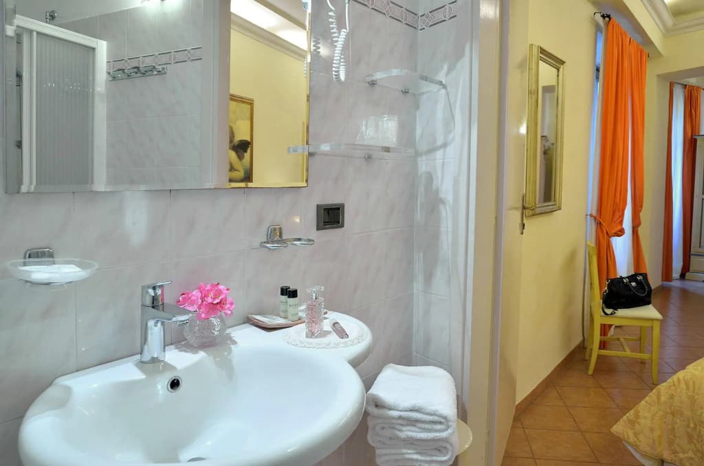 Hotel Vasari - photo 8