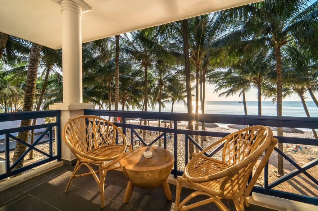 L'Azure Resort and Spa - photo 41