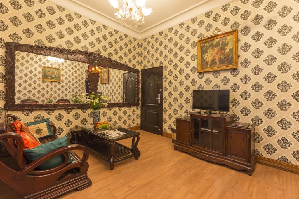 Dragon Hotel - photo 6