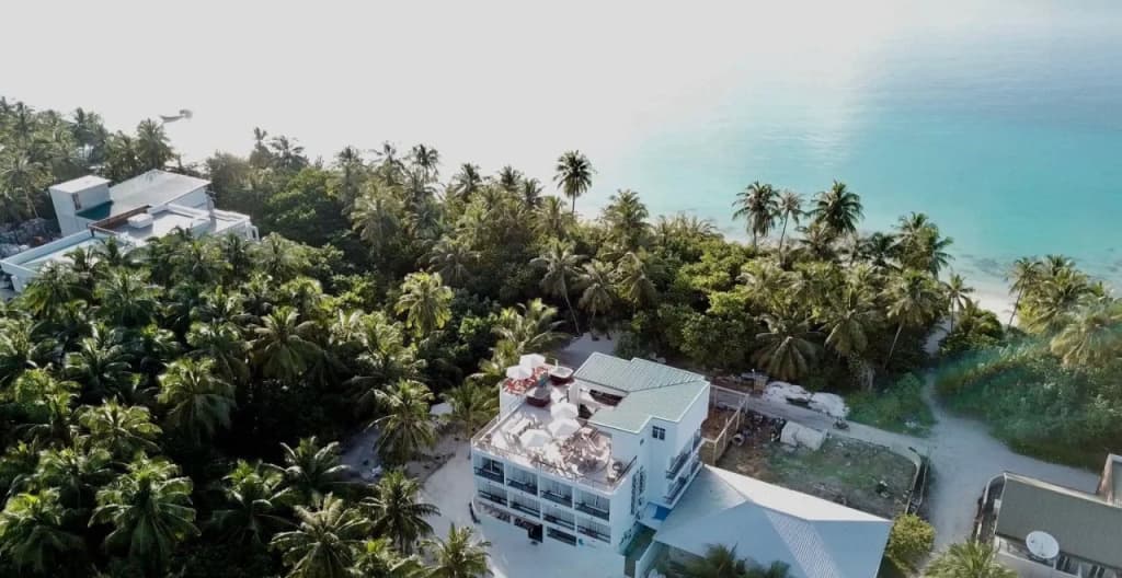 TME Retreats Dhigurah - photo 24