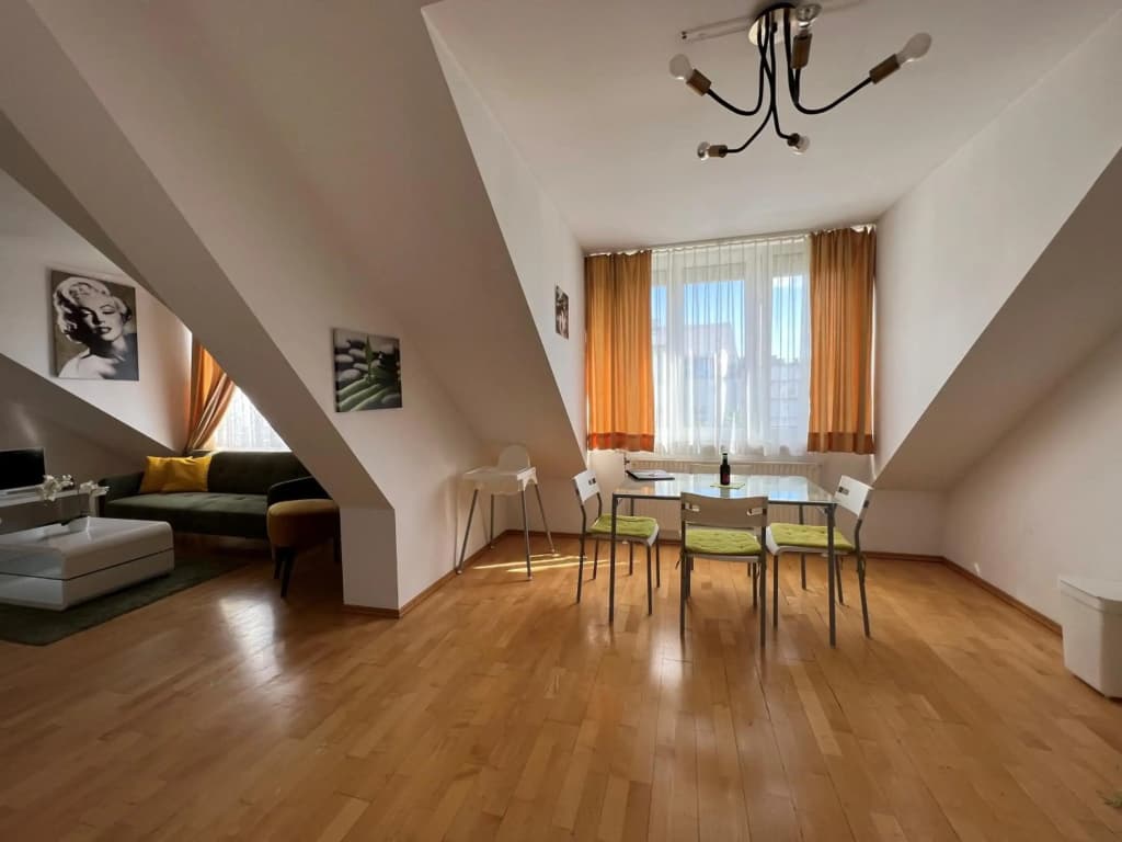 Cosy apartment in central location - photo 6