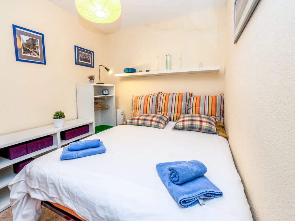 Apartment Camp Nou: Travessera de les Corts - photo 5