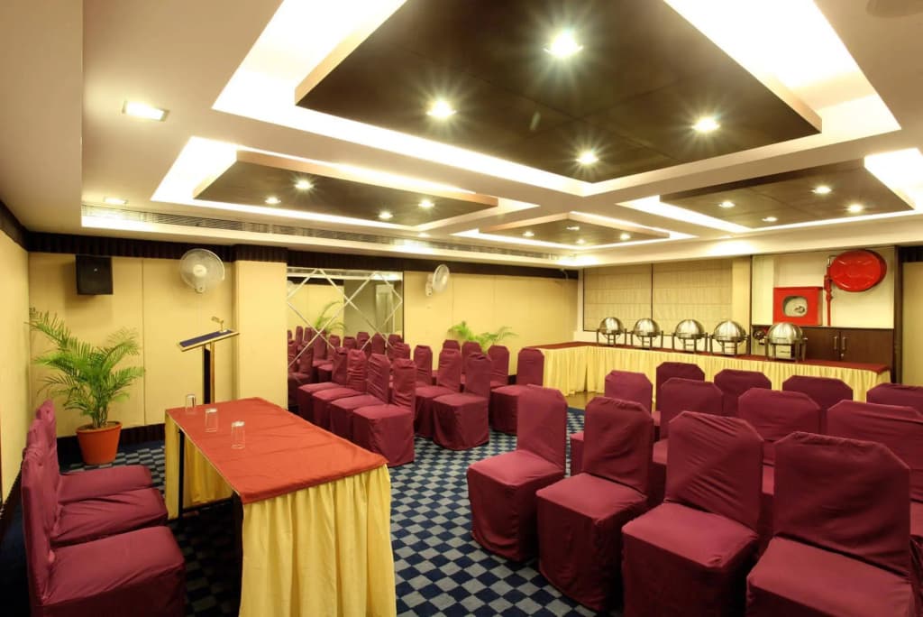 Hotel Surya Plaza - photo 10