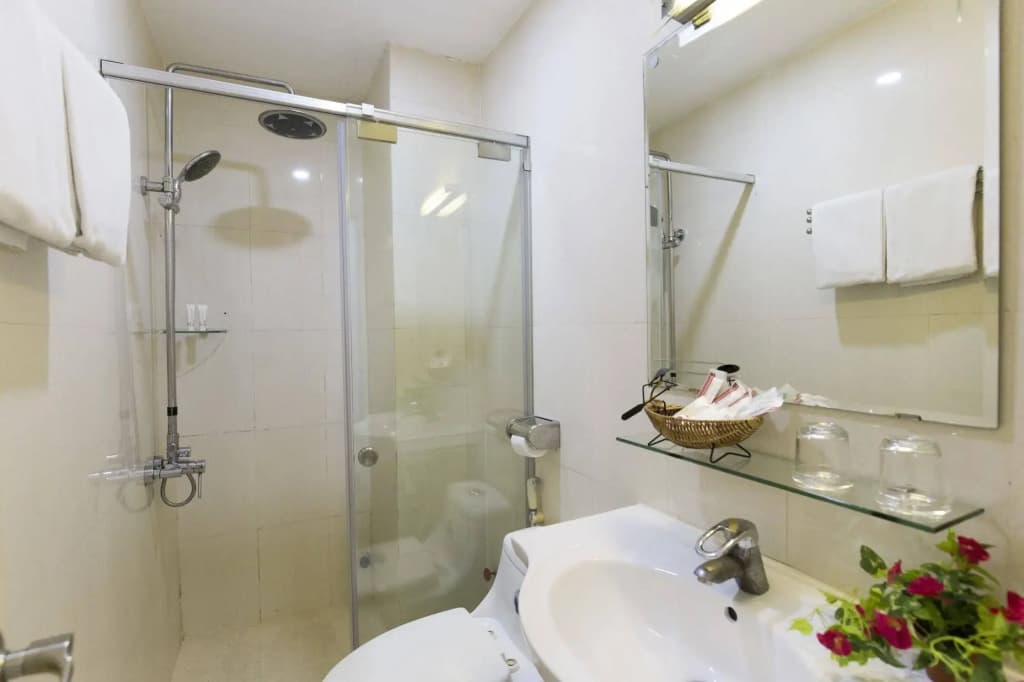 Meraki Hotel Bui Vien - photo 8