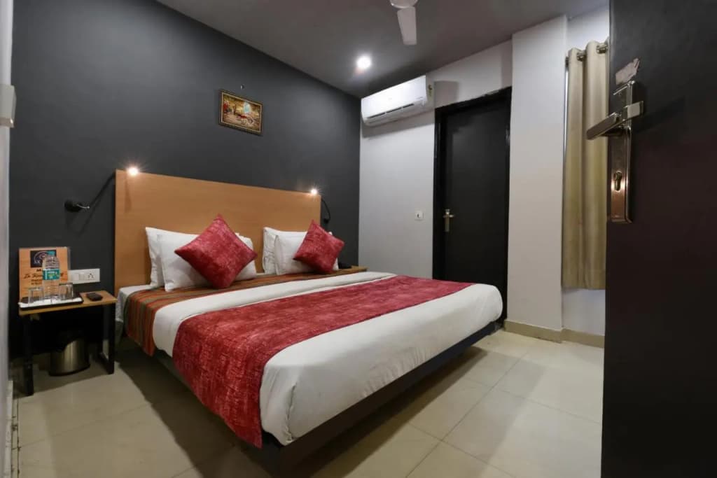 Hotel Orchid Saffron - photo 25