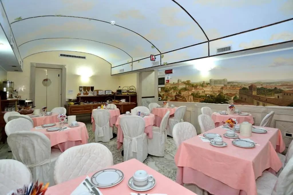 The Pantheon Apartment - photo 15