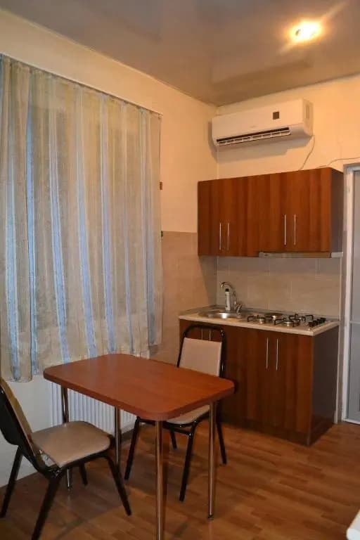 Center house #14 - photo 9