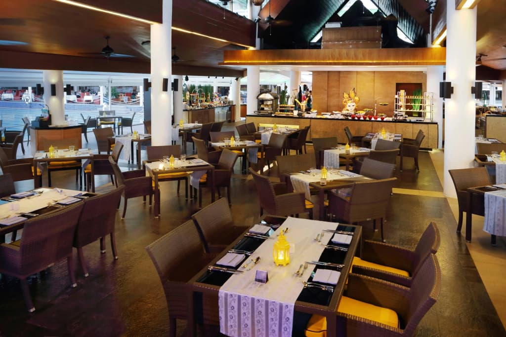 Le Meridien Phuket Beach Resort - photo 48