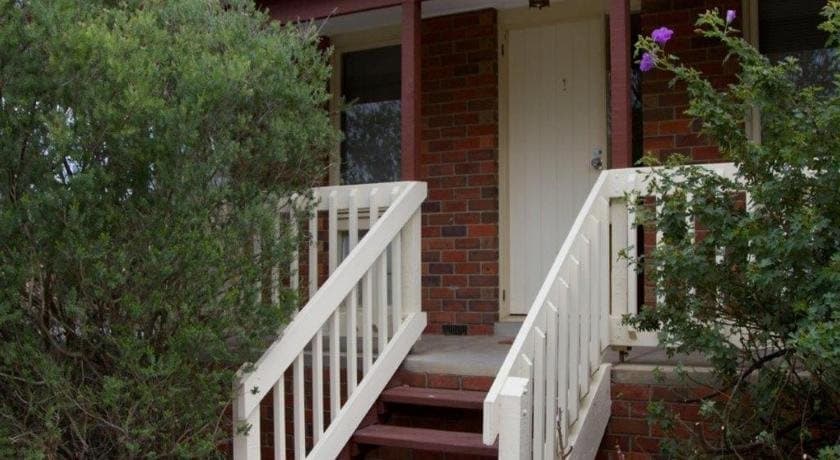 Yarra Glen Racecourse Apartments - main photo