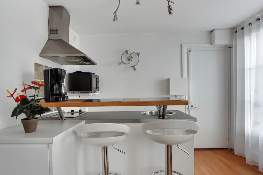 3 people apartment - Paris center by Weekome - photo 9