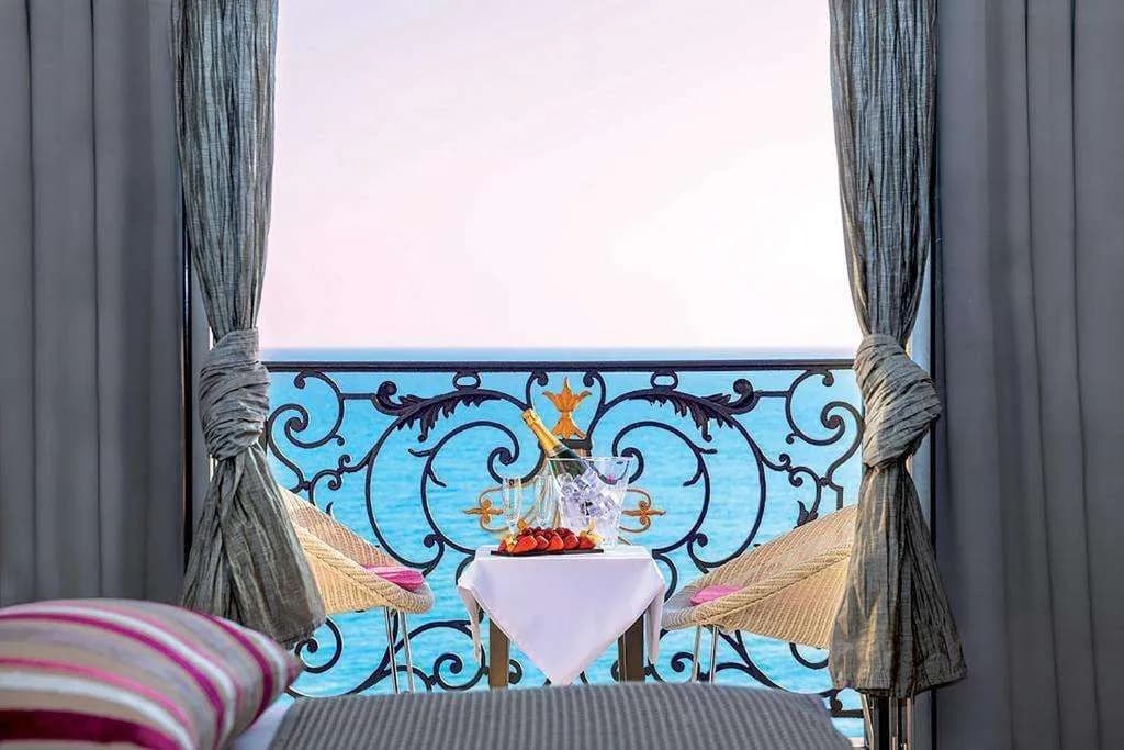 Hôtel Le Royal - photo 27