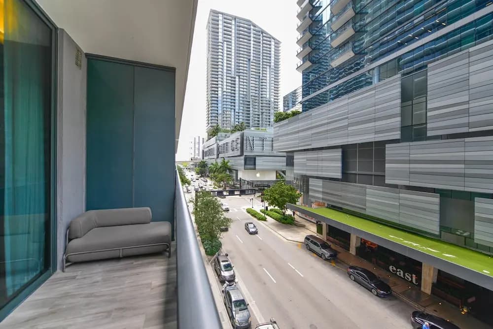 Luxury Suites in Brickell - photo 1
