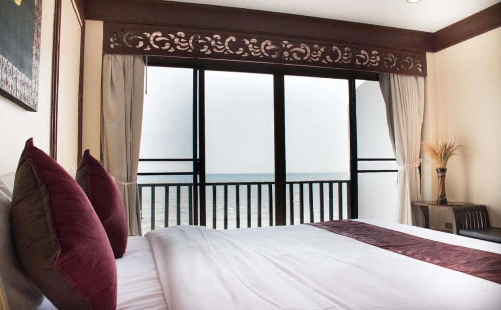 Sea Memories White Sand Beach Hotel - photo 5