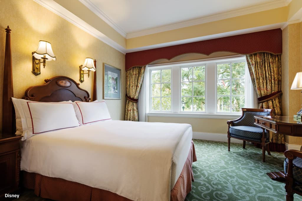 Hong Kong Disneyland Hotel - photo 7