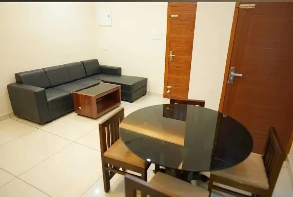 Ncomforts Stay inn - photo 13