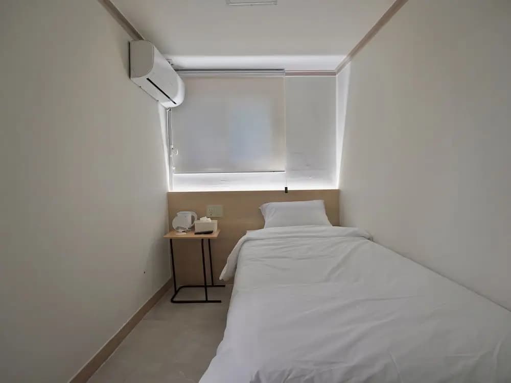 J5 Hostel Dongdaemun - photo 6