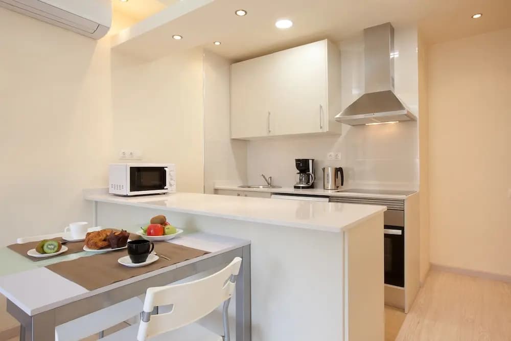 Barnapartments Rambla Cataluña - photo 14