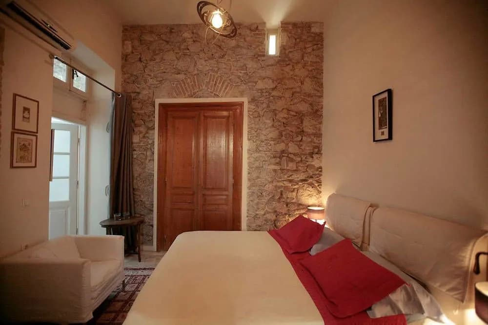Unique neoclassical house under Acropolis - photo 4
