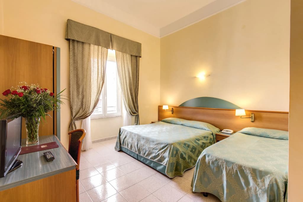 Hotel Contilia - photo 4