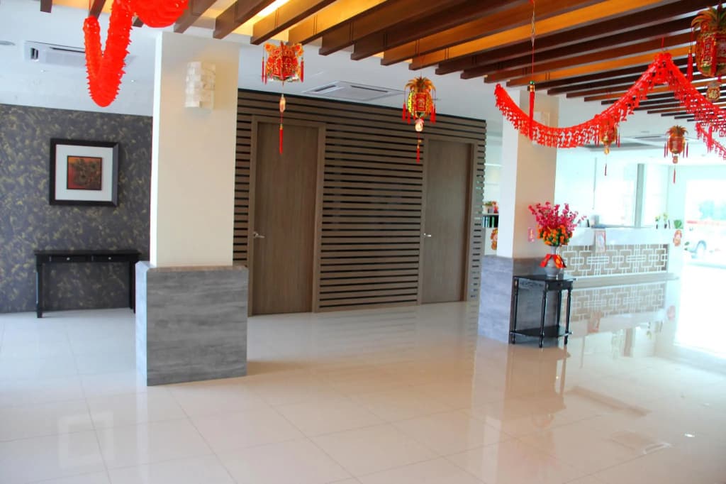 906 Premier Hotel - photo 17