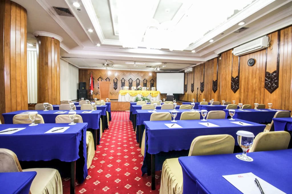 Grand Menteng Hotel - photo 15